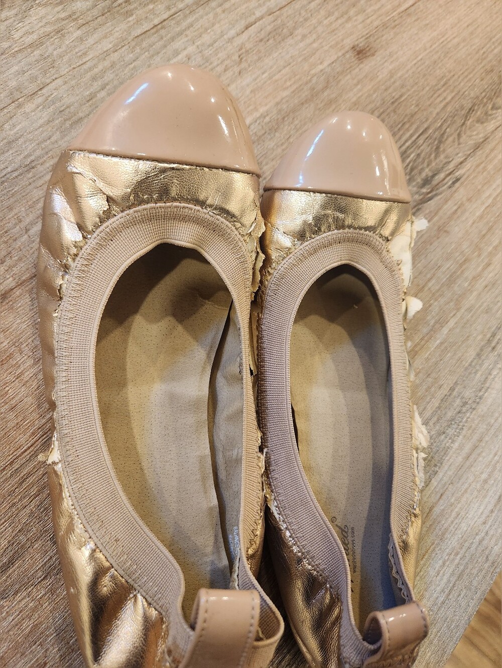 Well Worn Metallic Gold and Nude Women’s Ballet Flats